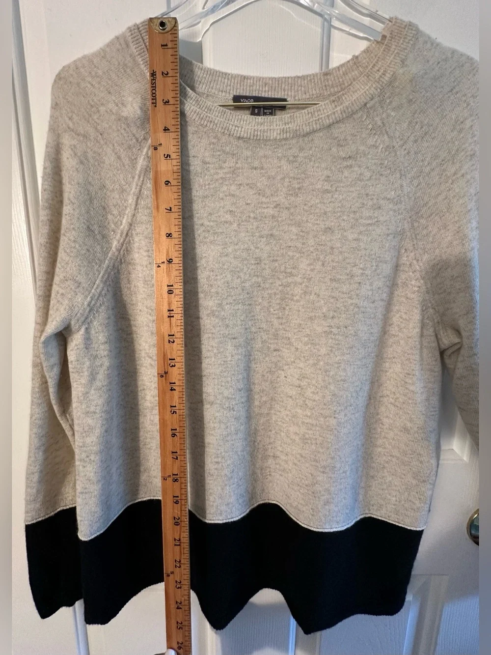 VINCE S 100% Cashmere Capsule Nat Fiber Minimalist Blck Ivory Colorblock Sweater
